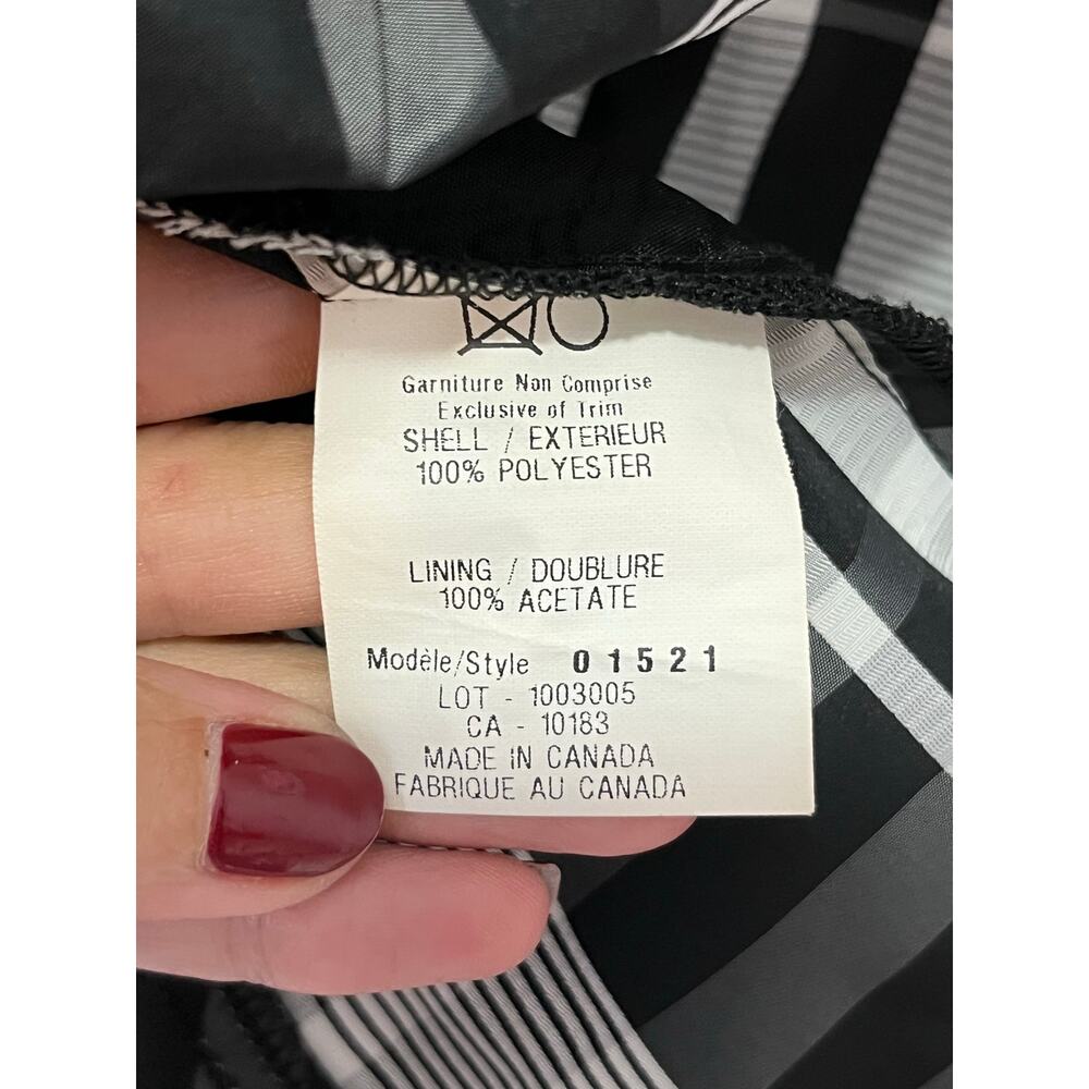 Cartise Plaid Draped Shawl Collar Peplum Blazer Jacket Black White Fitted Size 4 - Picture 6 of 7